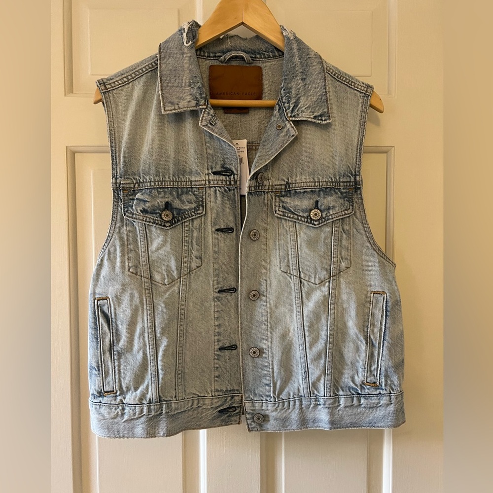 American Eagle Distressed Denim Vest